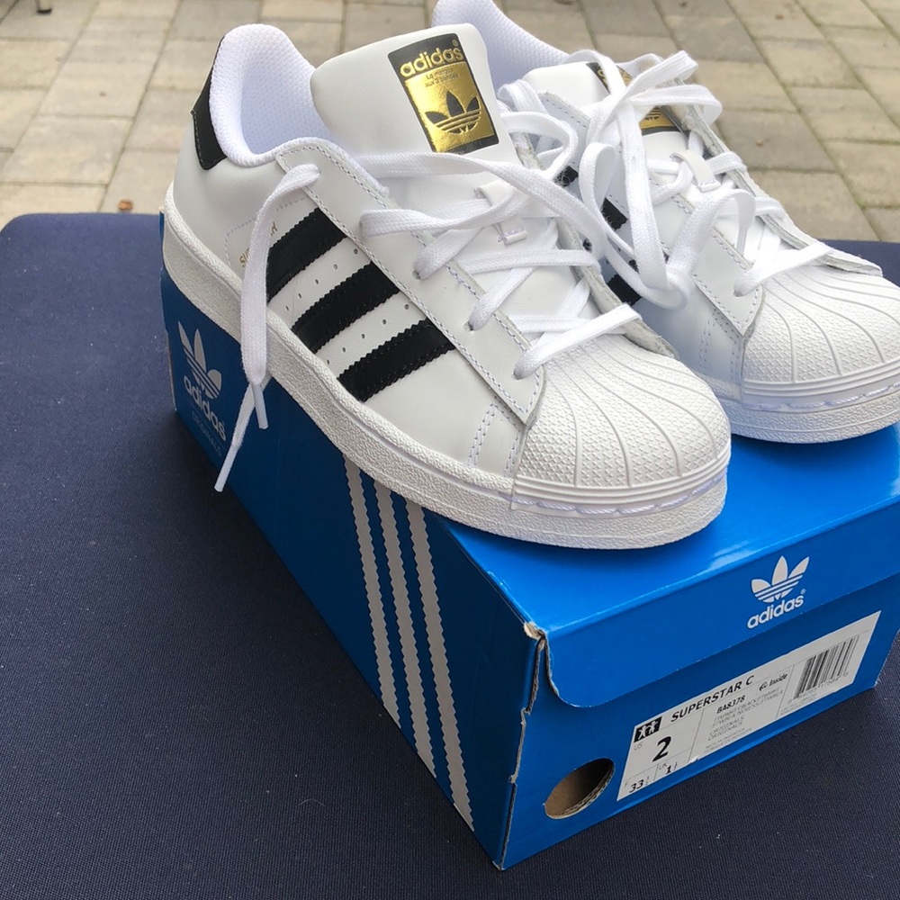 NEW in box Adidas superstar kids size 2